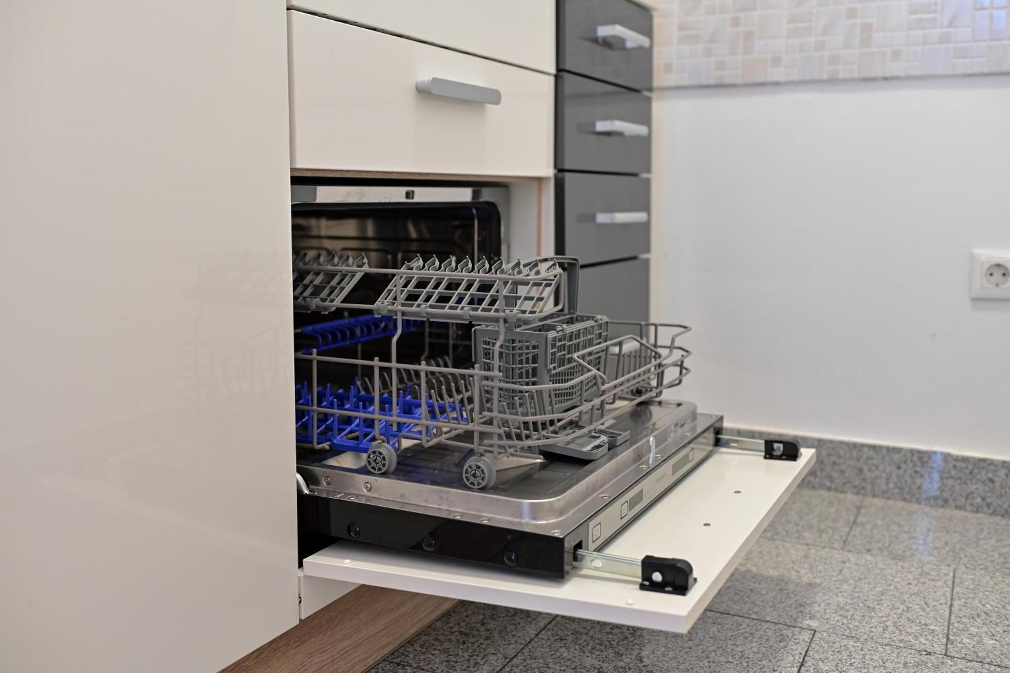 Apartman Ajduk With Parking And Terrace Zadar